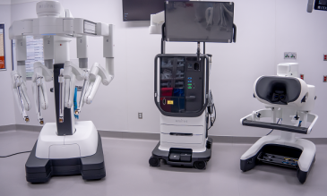 Da vinci 5 robotic surgery system